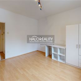 REZERVOVANÉ - Predaj, dvojizbový byt Zvolen, Zlatý Potok - EXKLUZÍVNE HALO REALITY