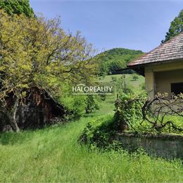 Predaj, chalupa Nová Baňa, Štále - EXKLUZÍVNE HALO REALITY
