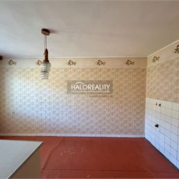 REZERVOVANÉ - Predaj, rodinný dom Valaská Belá, okres Prievidza - EXKLUZÍVNE HALO REALITY