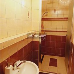 Predaj, dvojizbový byt Detva, s lodžiou - EXKLUZÍVNE HALO REALITY