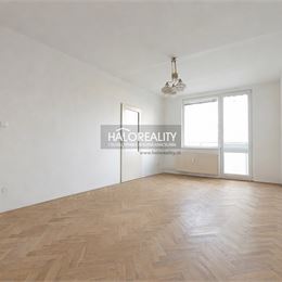 Predaj, trojizbový byt Nové Zámky, priestranný, slnečný - EXKLUZÍVNE HALO REALITY