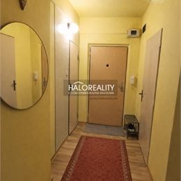 Predaj, trojizbový byt Podbrezová, Štiavnička - ZNÍŽENÁ CENA - EXKLUZÍVNE HALO REALITY