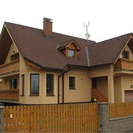 Luxusný rodinný dom s penziónom v TOP lokalite Veľká Lomnica