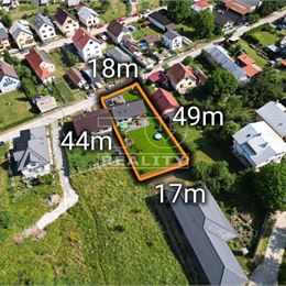 EXKLUZÍVNE-STAVEBNÝ POZEMOK S INŽ. SIEŤAMI, ŽILINA-TURIE, VÝMERA 787m²